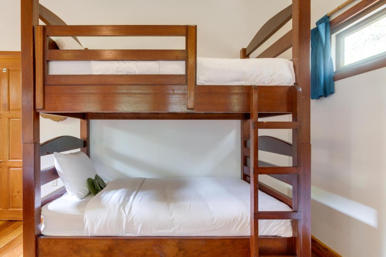 Mariposa Belize Beach Resort Placencia Εξωτερικό φωτογραφία