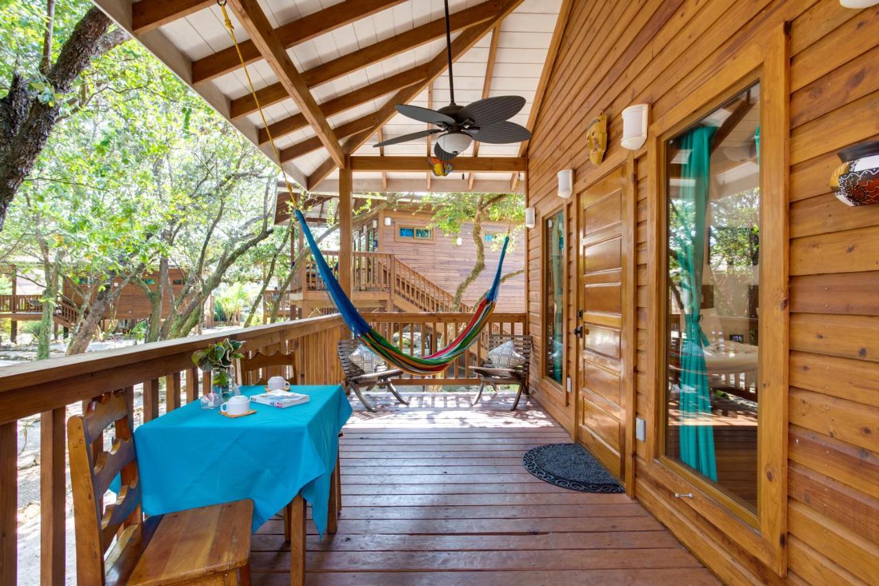 Mariposa Belize Beach Resort Placencia Εξωτερικό φωτογραφία